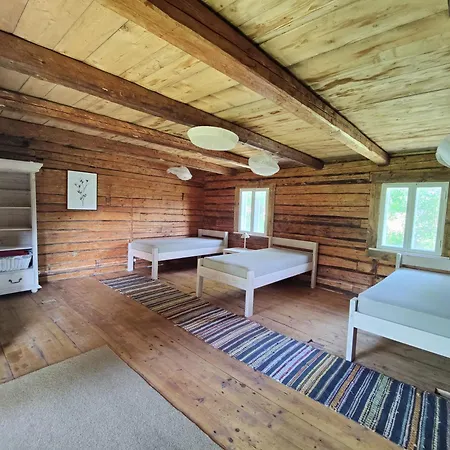 Nigula Country Majutus talus