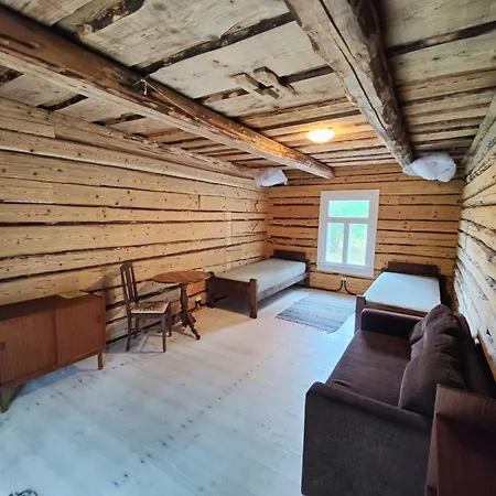 Nigula Country Majutus talus *