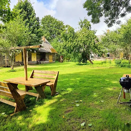 Majutus talus Nigula Country